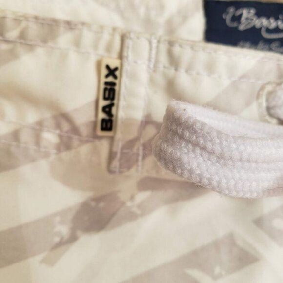 Women Swim Shorts Swimwear S Surf 2" Volley Shorts Winged Heart Flamesl NWOT - Picture 8 of 8